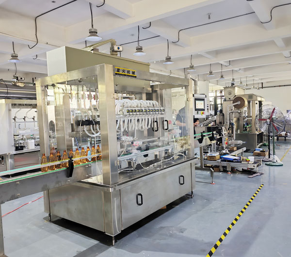 12头液体灌装机-全自动酒精定量灌装机厂房图